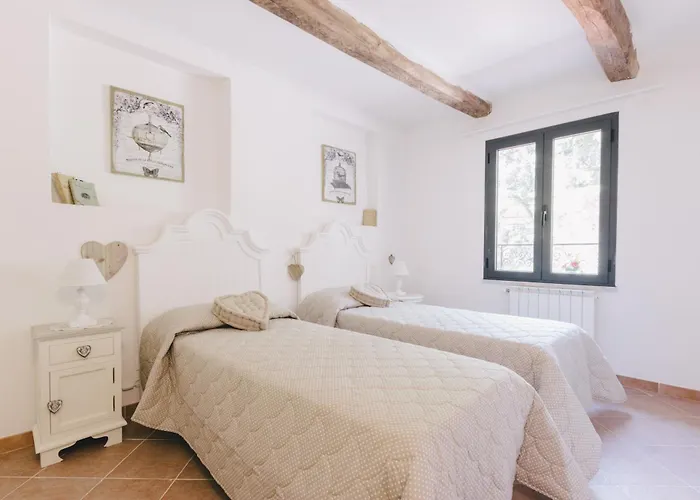 Il Cuore Delle Apuane ホテル 3*